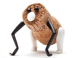 红酒瓶盖diy 木塞制作的创意小玩偶图片欣赏