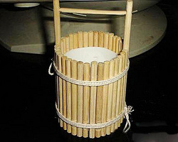 一次性筷子制作小水桶的方法，可以装水的