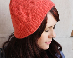 旧毛衣改造成漂亮保暖的时尚小红帽DIY制作图解