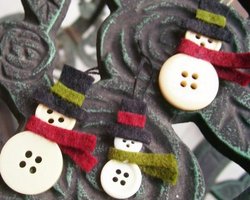 十五款可爱有趣的小雪人圣诞树饰品创意设计
