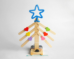 DIY科技小制作七彩发光圣诞树 小发明手工拼装物理实验模型