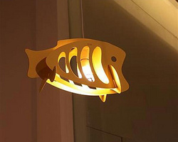 用纸板手工DIY可爱的小鱼灯笼手工制作方法图解