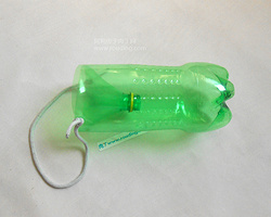 简单实用的小制作 利用饮料瓶制作捕鱼器的方法