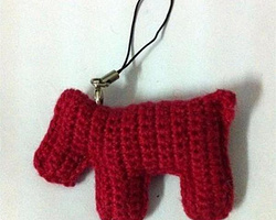 教你DIY钩针编织可爱的小狗玩偶手机挂件的做法
