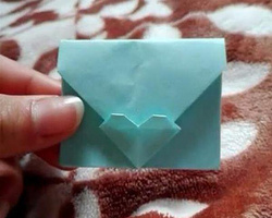 萌哒哒的爱心信封趣味折纸折法图解教程