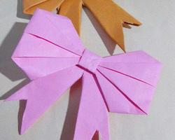 超级简单纸制蝴蝶结的折法图解教程