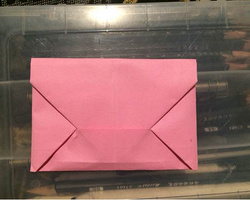 少女粉嫩系可爱风DIY小信封的折叠步骤图