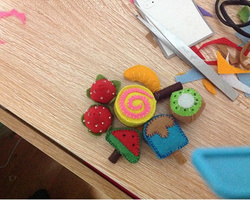 简单有趣的儿童DIY小制作 可爱的布艺冰棒糖果