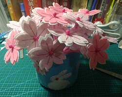 教你制作漂亮的布艺DIY樱花花盆装饰品