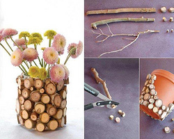 用树枝和小木块制作的趣味花盆、插花器等简单创意手工作品