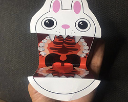 简单有趣的纸玩具 恶作剧大嘴兔的做法