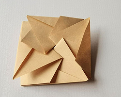 小孩易学的手工折纸方法 小信封的折法图解教程