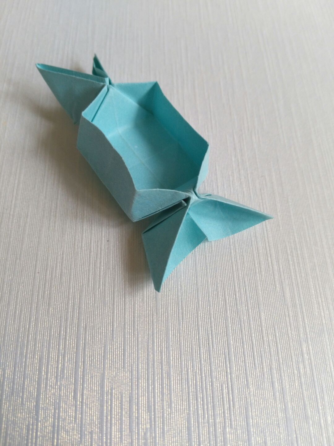 简单好玩的折纸有什么制作方法？