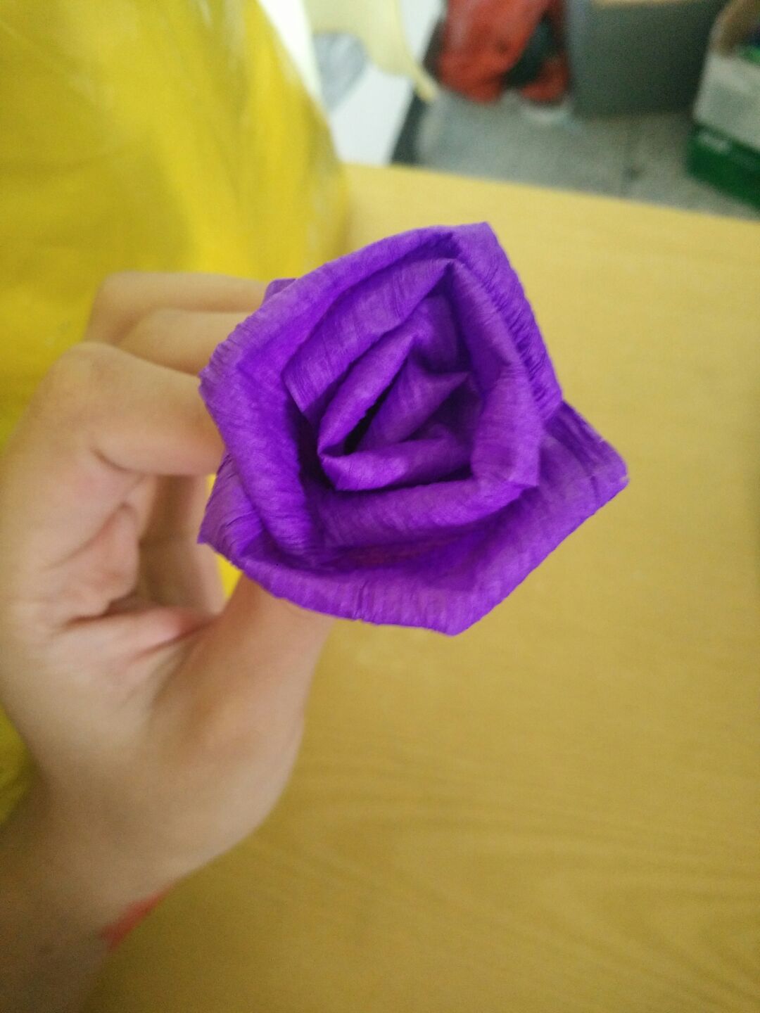 旋转“玫瑰”手工折纸教程，最后一步最关键，学会才知如此简单！_哔哩哔哩_bilibili
