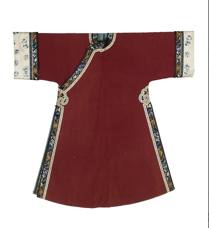 清代服装花纹图案 19世纪棕红色氅衣