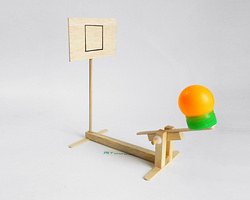 DIY杠杆原理投篮器小制作 灌篮高手投篮器科技小实验