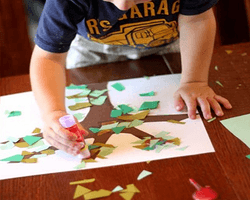 幼儿园手工小制作 用废品做贴纸苹果树的过程