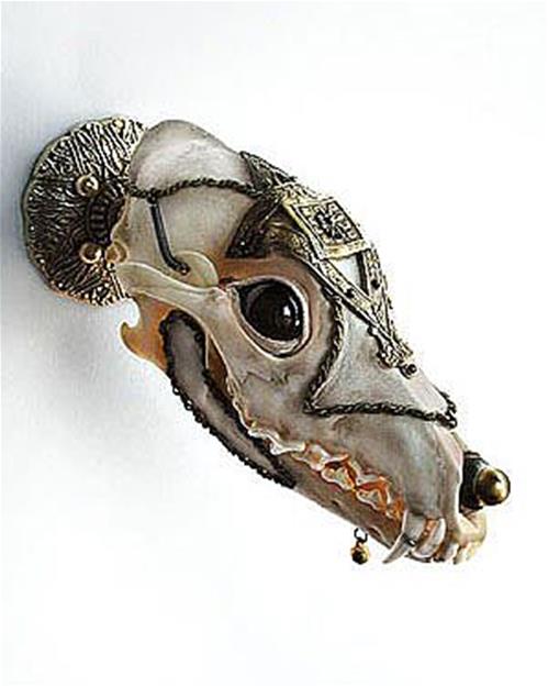 动物头骨和金属制作的另类精美雕塑艺术品