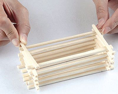 用一次性筷子制作名片盒教程―废物利用名片盒的做法