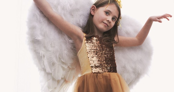 Diy万圣节孩子的服装一个天使的翅膀做法教程 肉丁网