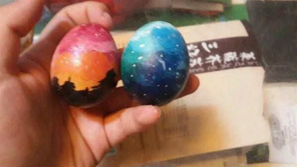 蛋壳漆画制作技巧 闲来无事手绘两个星空蛋