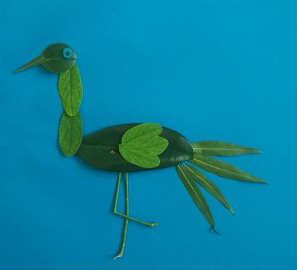 幼儿手工制作树叶贴画 DIY丹顶鹤的做法图解