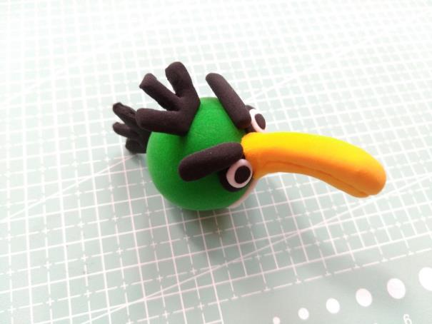 超轻粘土愤怒的小鸟制作图解-长嘴绿