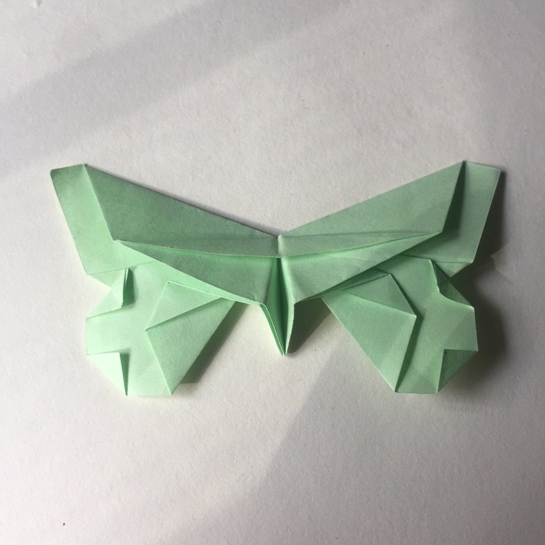 【折纸教程】非常有趣好玩的蝴蝶，能煽动翅膀哦！_哔哩哔哩_bilibili
