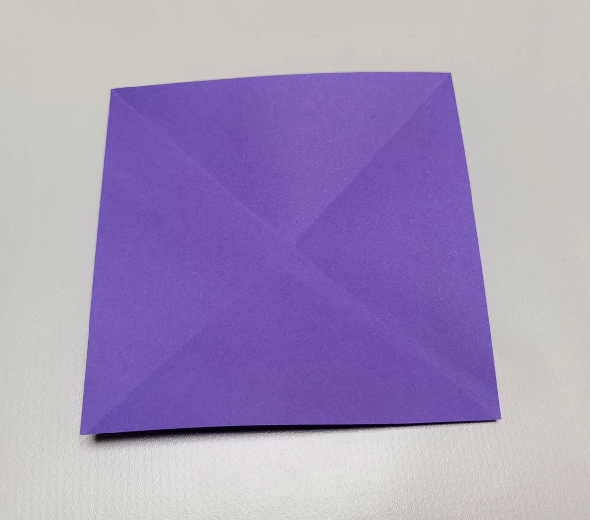 【折纸】仅用一张A4纸折出手机支架，漂亮简单又实用的折纸作品_哔哩哔哩_bilibili