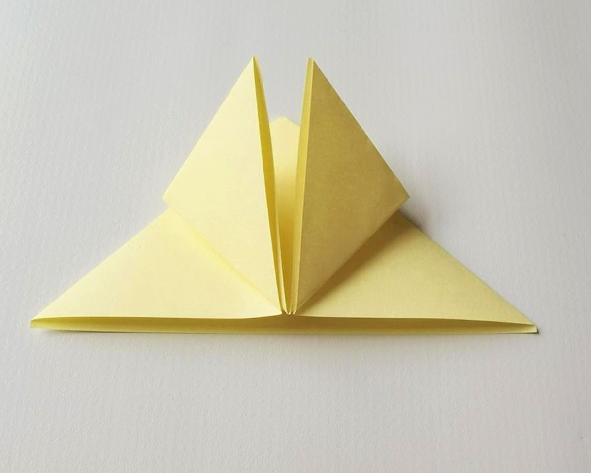 儿童简单的折纸方法 小宝塔的折法过程╭★肉丁网