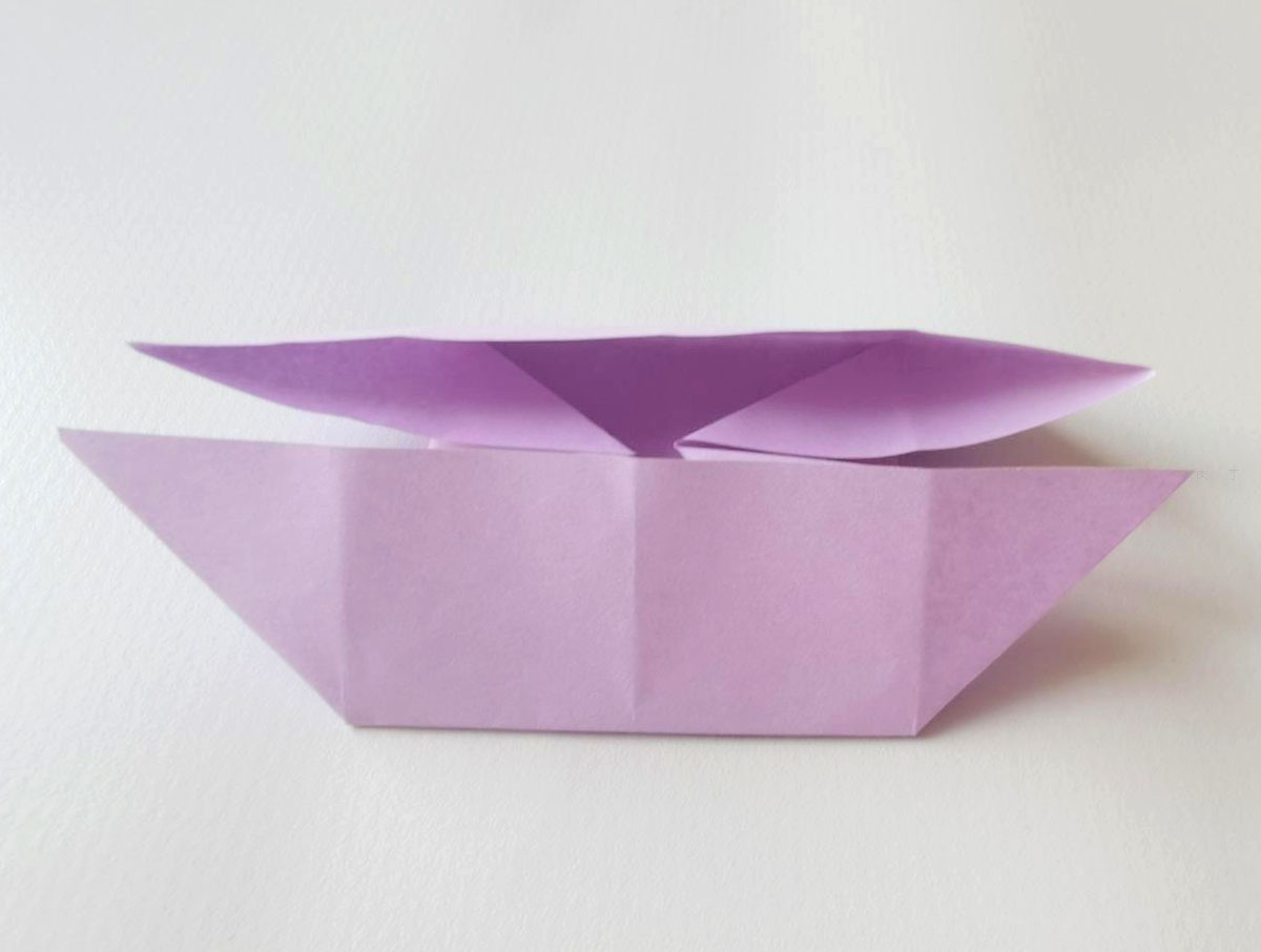 【小K教你折纸之】超简易版经典小纸船！（只需11步即可完成）_哔哩哔哩_bilibili