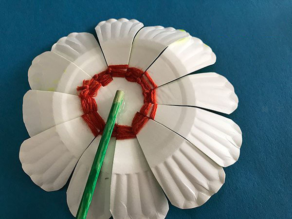 母亲节手工制作纸盘花朵