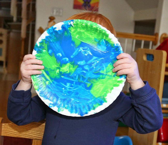 地球日手工 纸盘制作美丽的地球