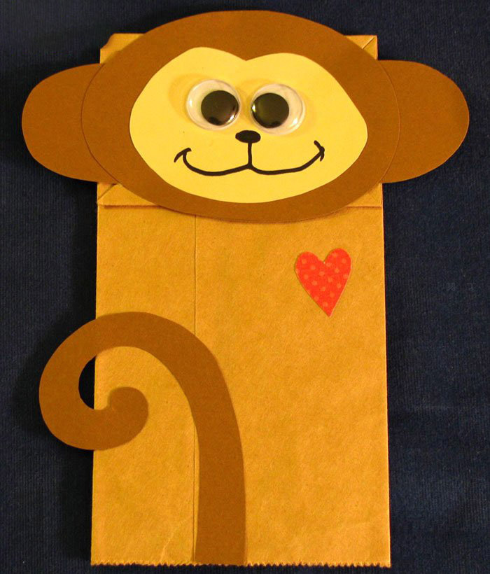 小猴子纸袋手偶手工