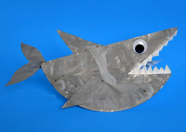 儿童纸盘动物手工 大鲨鱼