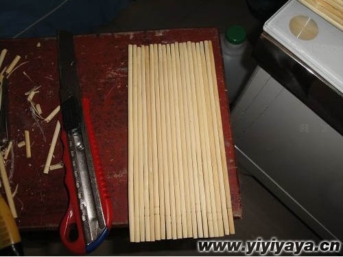 废物利用手工制作：一次性筷子变废为宝手工小制作精美木屋