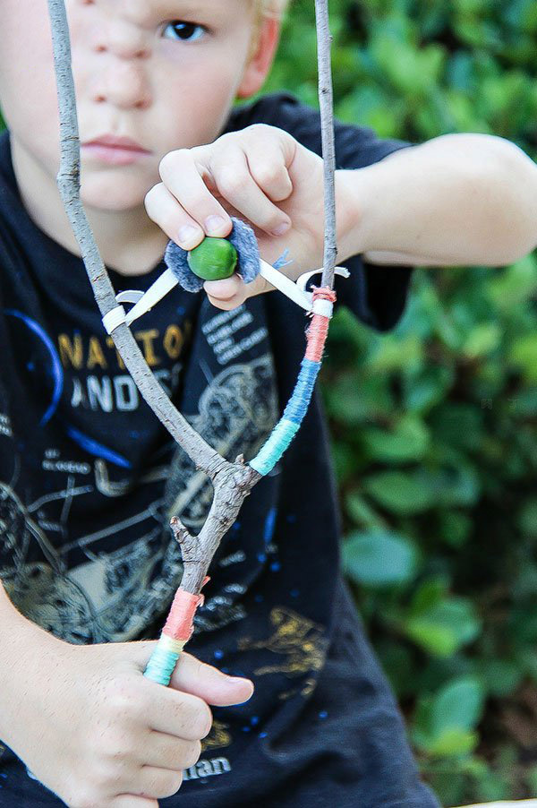 树枝DIY 儿童手工制作弹弓