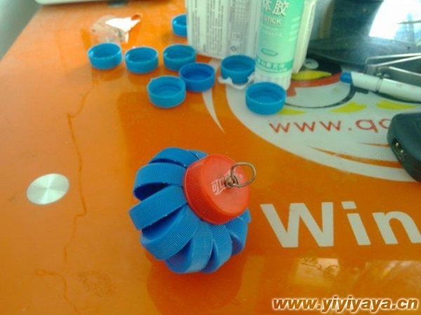 儿童手工：瓶盖制作简单有趣的创意节日灯笼